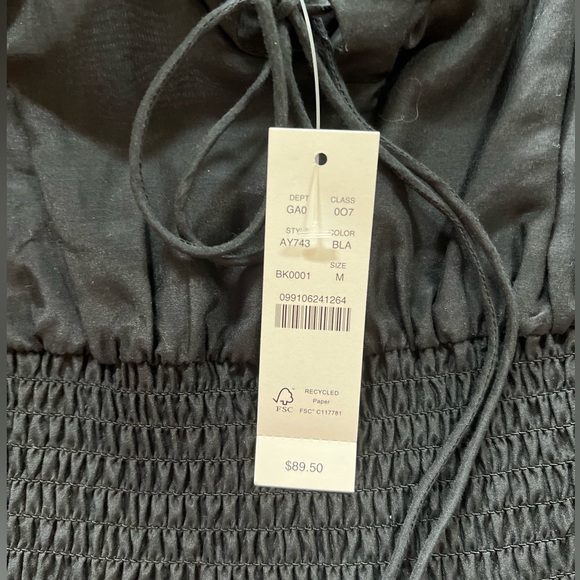 NWT JCREW Smocked black top with flutter bottom SZ M - Picture 4 of 5